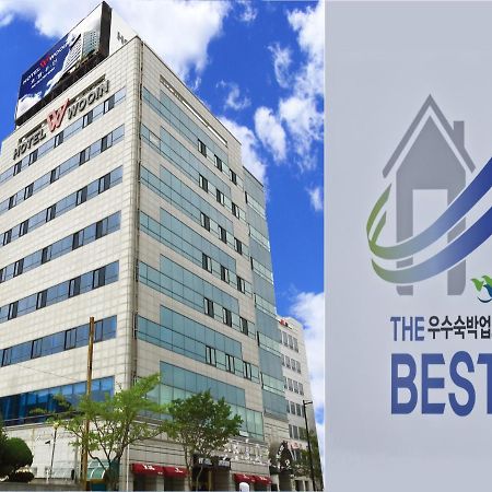 Hotel Wooin Mokpo Bagian luar foto