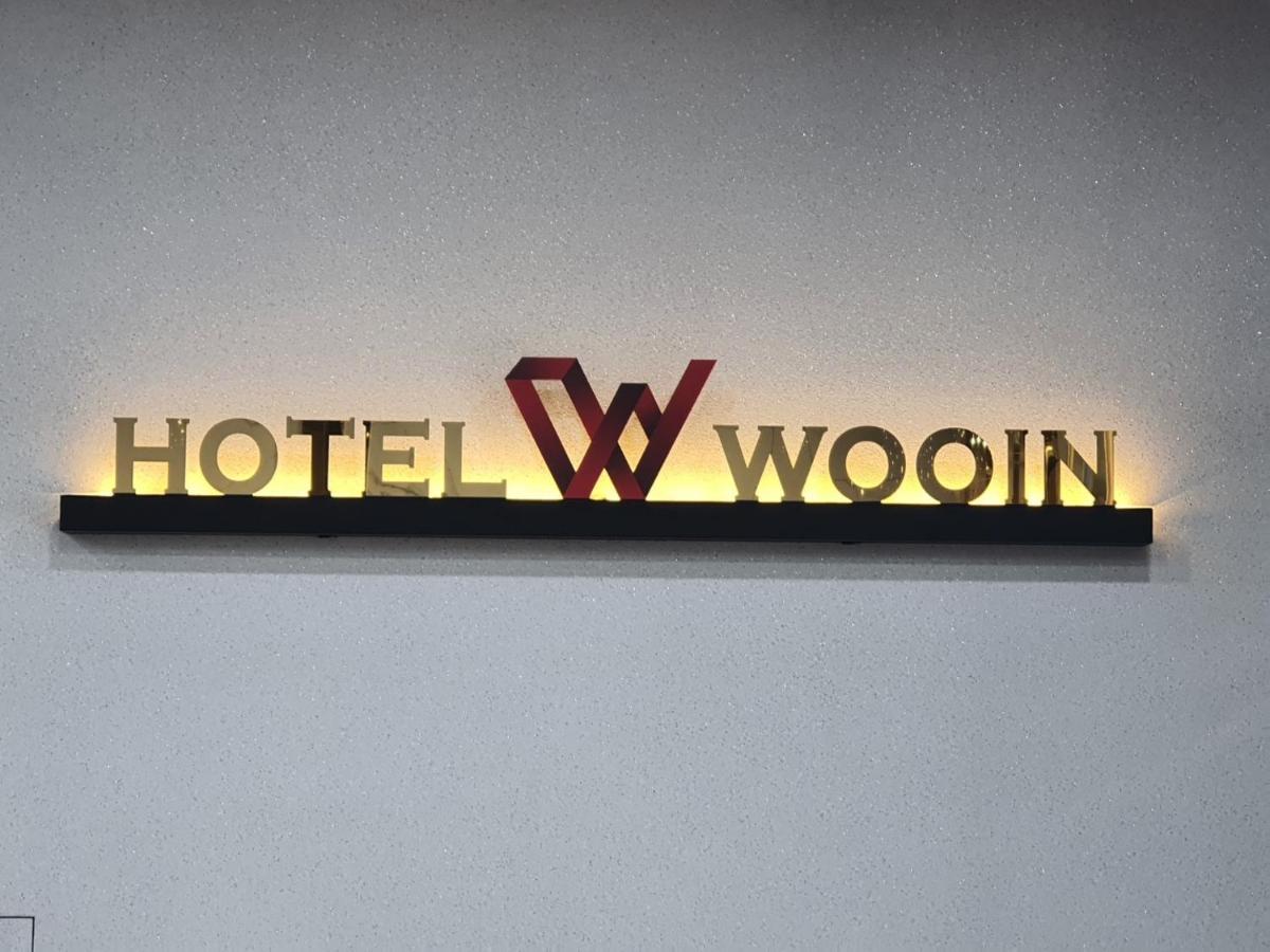 Hotel Wooin Mokpo Bagian luar foto
