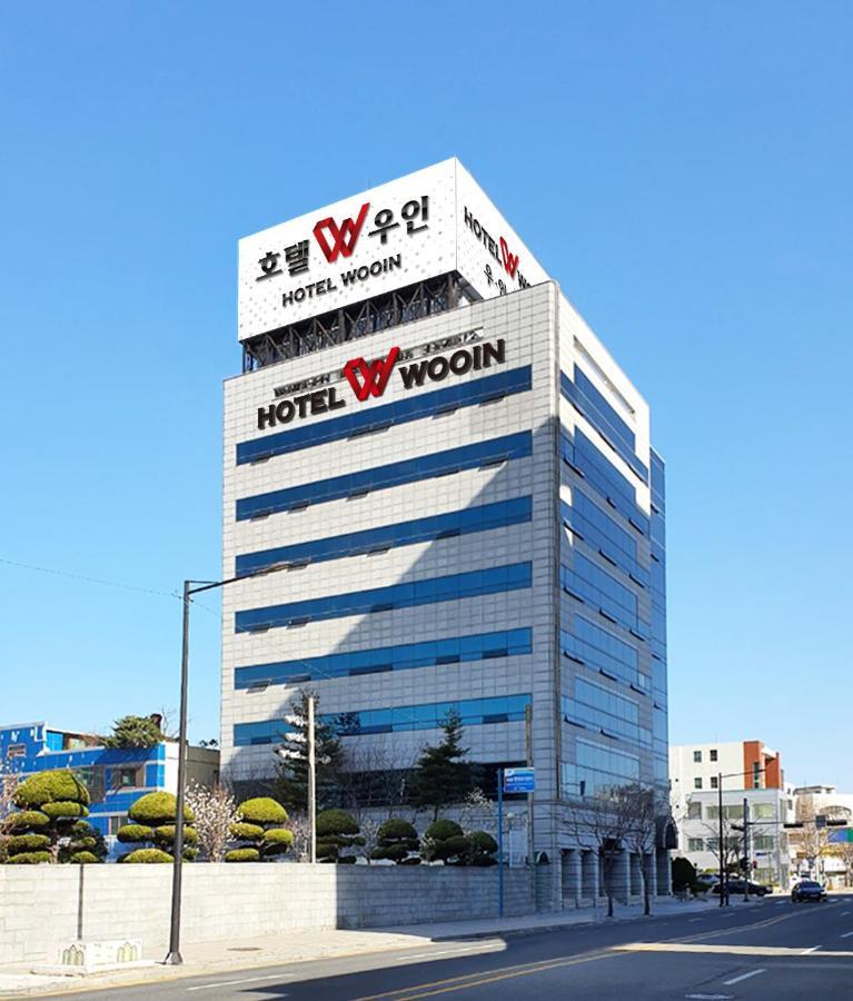 Hotel Wooin Mokpo Bagian luar foto