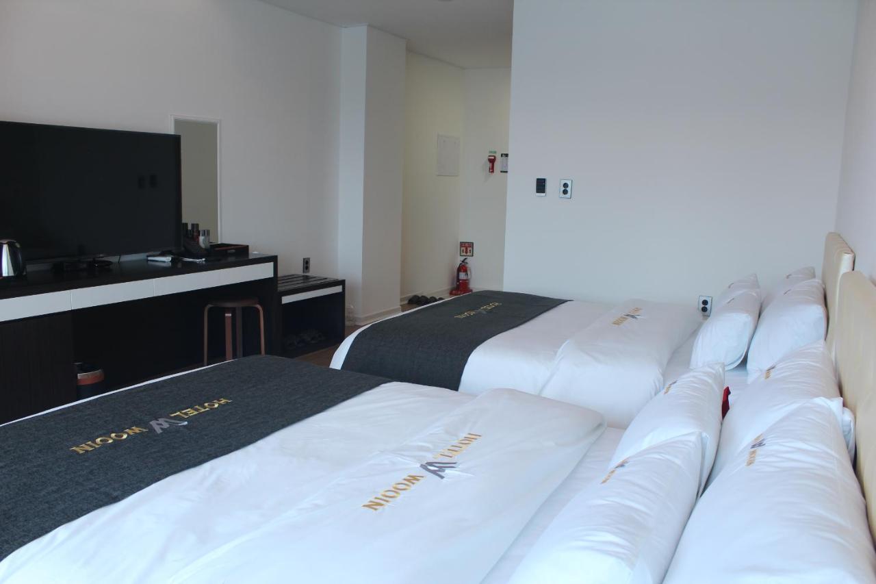 Hotel Wooin Mokpo Bagian luar foto