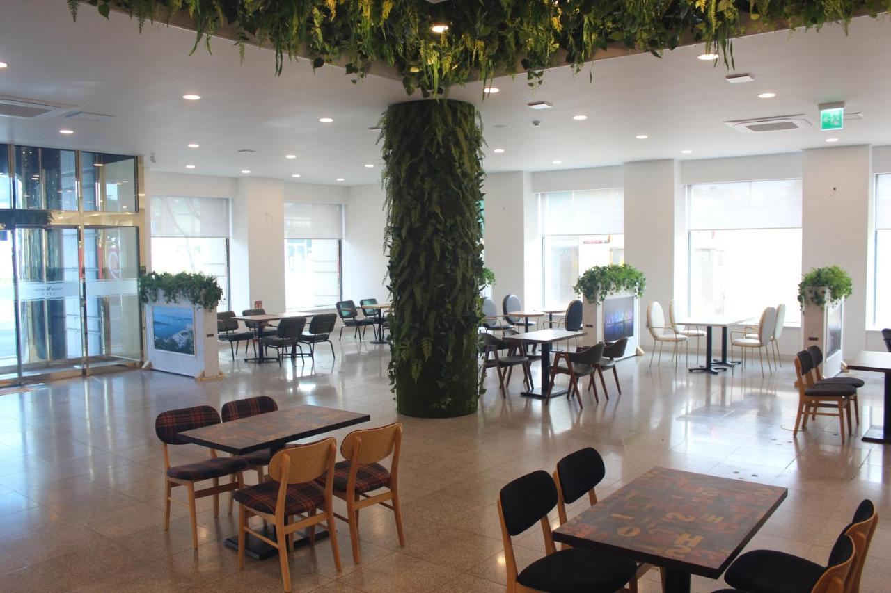Hotel Wooin Mokpo Bagian luar foto