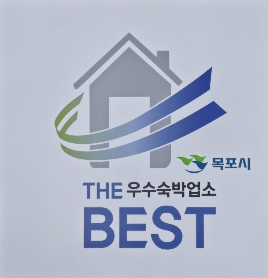 Hotel Wooin Mokpo Bagian luar foto